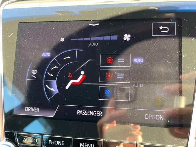 TOYOTA CROWN sedan hybrid 2018