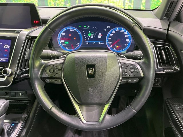 TOYOTA CROWN sedan hybrid 2018