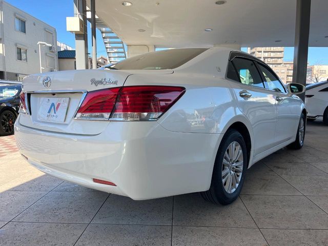 TOYOTA CROWN sedan 2013