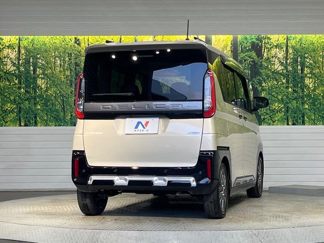 MITSUBISHI DELICA MINI 2023