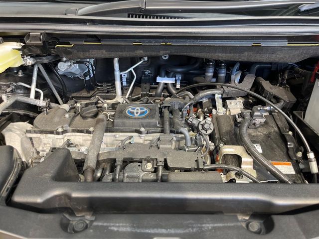 TOYOTA VOXY HYBRID 2024