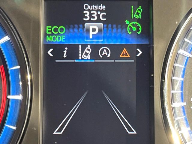 TOYOTA HARRIER 4WD 2014