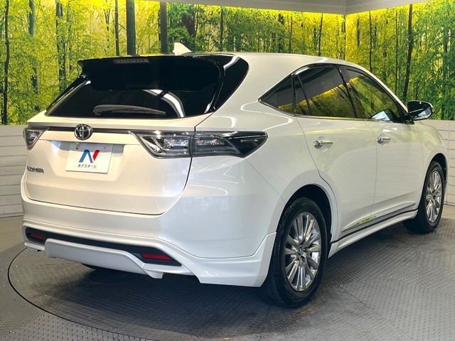 TOYOTA HARRIER 4WD 2014