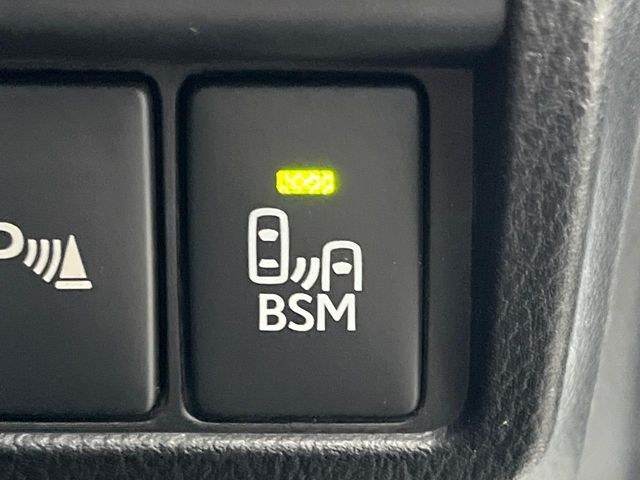 TOYOTA LEXUS IS300h 2017