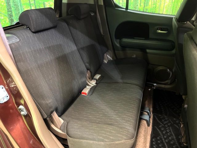 SUZUKI MR WAGON 2011