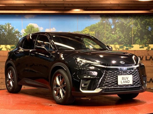 TOYOTA LEXUS LBX 2024