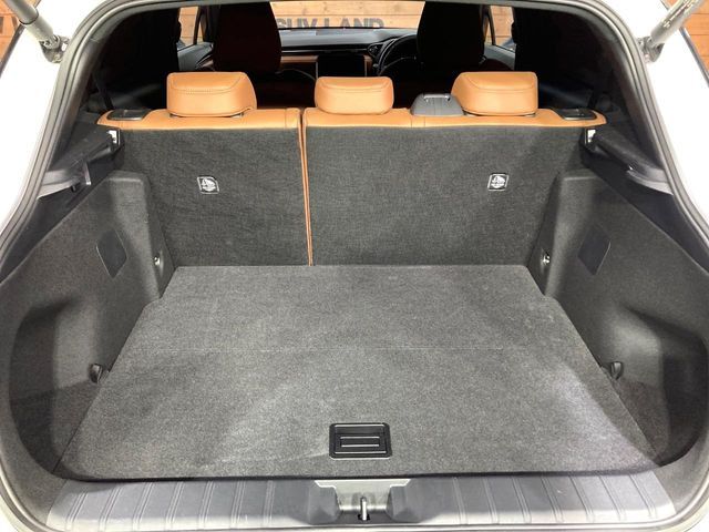 TOYOTA LEXUS LBX 2024