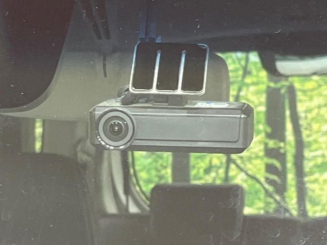 DAIHATSU TANTO CUSTOM 4WD 2017