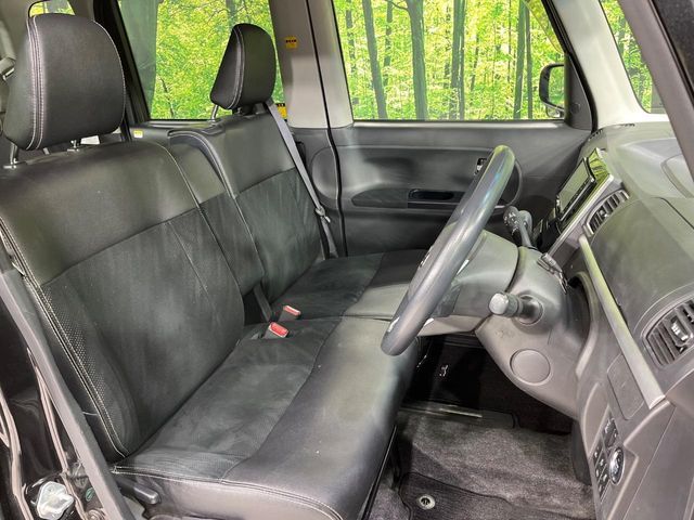 DAIHATSU TANTO CUSTOM 4WD 2017