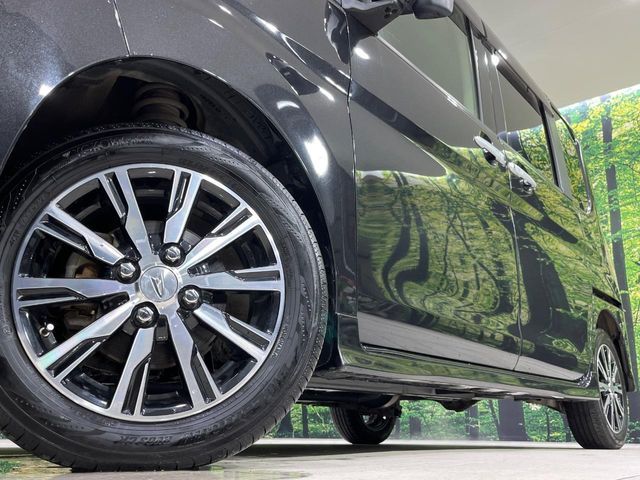 DAIHATSU TANTO CUSTOM 4WD 2017