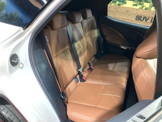 TOYOTA LEXUS LBX 2024