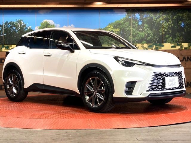 TOYOTA LEXUS LBX 2024