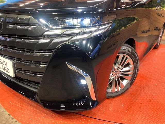 TOYOTA ALPHARD 2024
