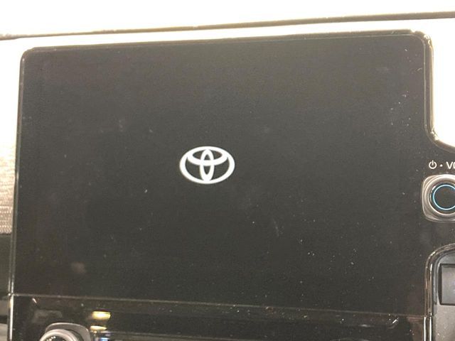 TOYOTA SIENTA HYBRID 2022