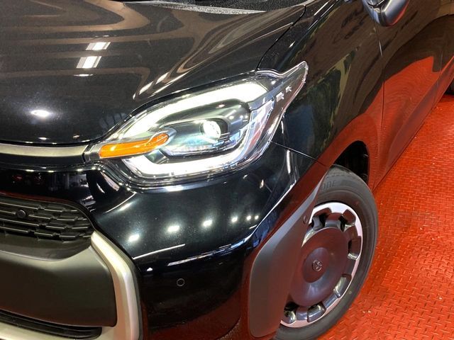 TOYOTA SIENTA HYBRID 2022