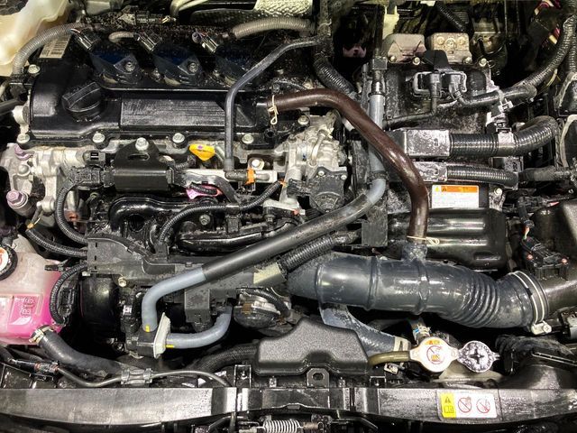 TOYOTA SIENTA HYBRID 2022