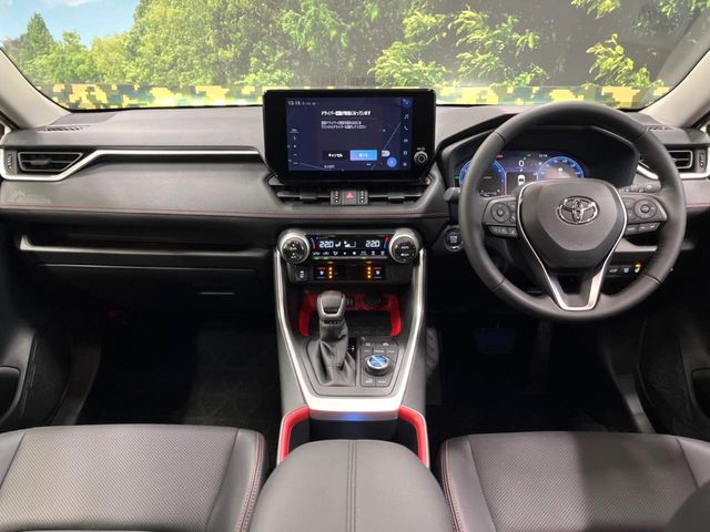 TOYOTA RAV4 4WD 2025