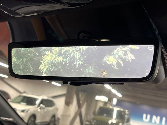 TOYOTA HARRIER HYBRID 2025