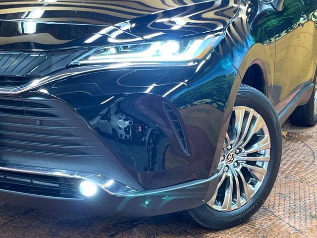 TOYOTA HARRIER HYBRID 2025