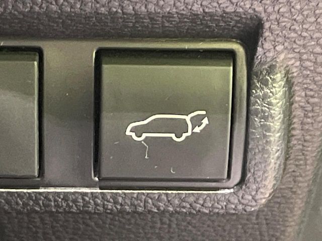 TOYOTA COROLLA CROSS HYBRID 2024