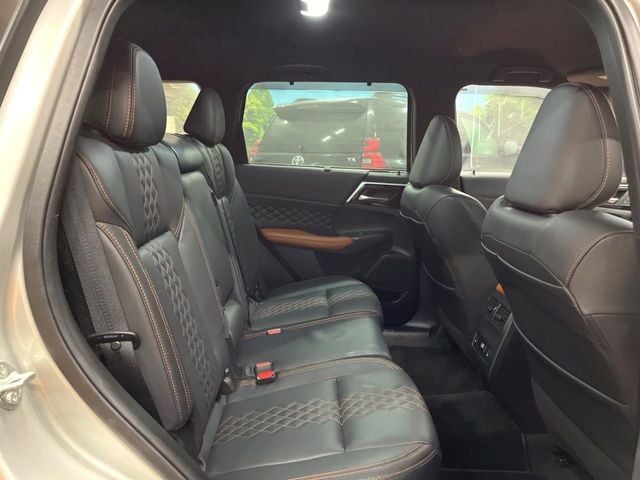 MITSUBISHI OUTLANDER PHEV 2022