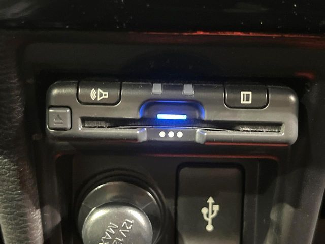 MITSUBISHI DELICA D:5 4WD 2023