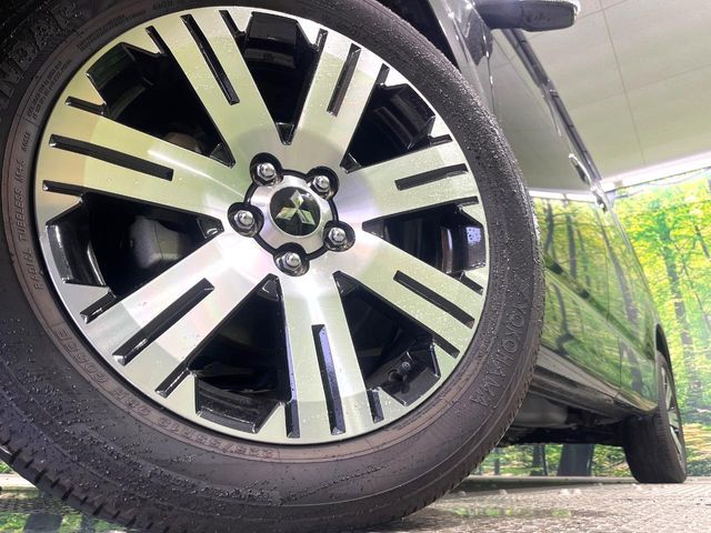 MITSUBISHI DELICA D:5 4WD 2023