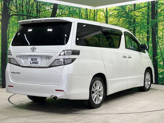TOYOTA VELLFIRE 2009