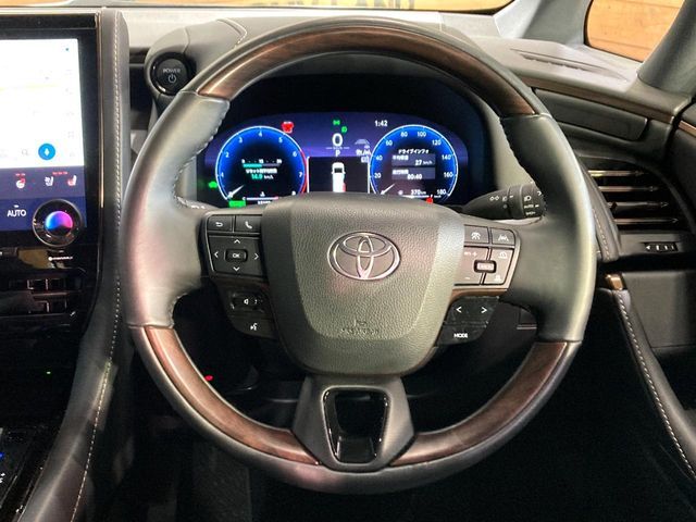 TOYOTA ALPHARD hybrid 2023