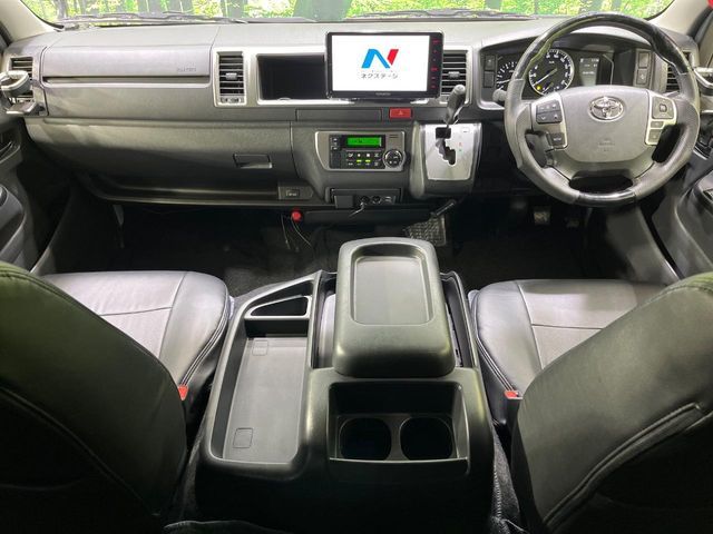 TOYOTA HIACE wagon 4WD 2023