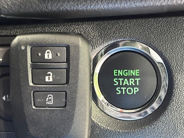 TOYOTA HIACE wagon 4WD 2023