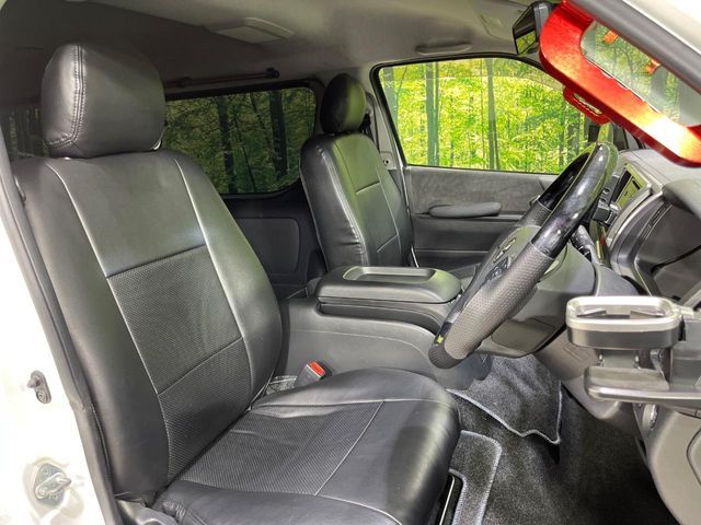 TOYOTA HIACE wagon 4WD 2023