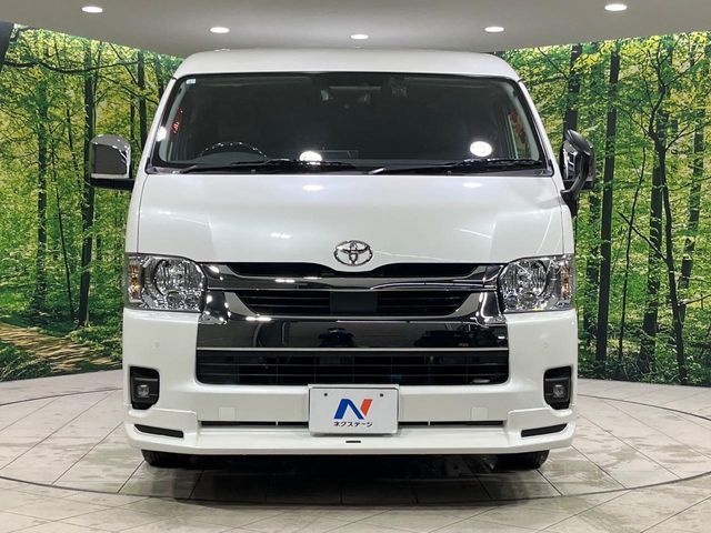 TOYOTA HIACE wagon 4WD 2023