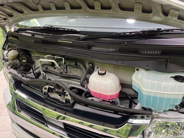 TOYOTA HIACE wagon 4WD 2023