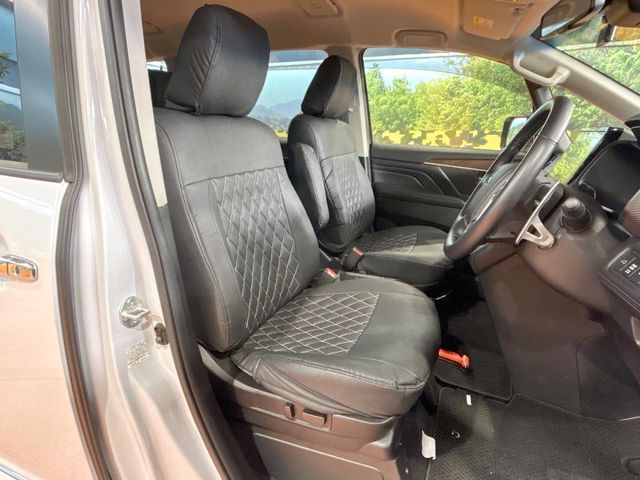 MITSUBISHI DELICA D:5 4WD 2024