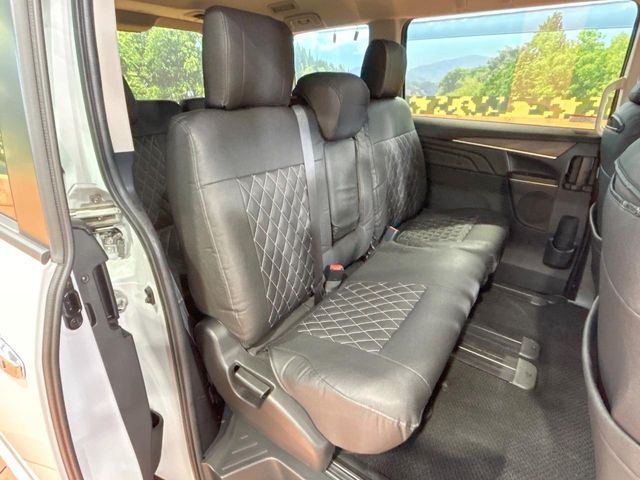 MITSUBISHI DELICA D:5 4WD 2024