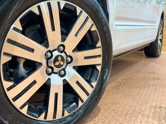 MITSUBISHI DELICA D:5 4WD 2024