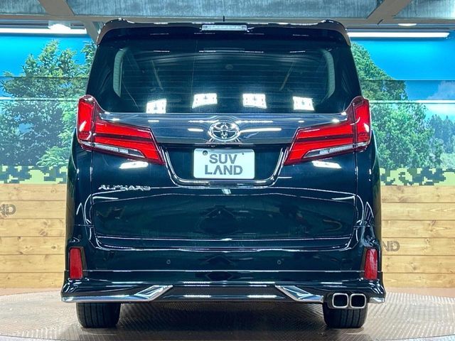 TOYOTA ALPHARD 2022
