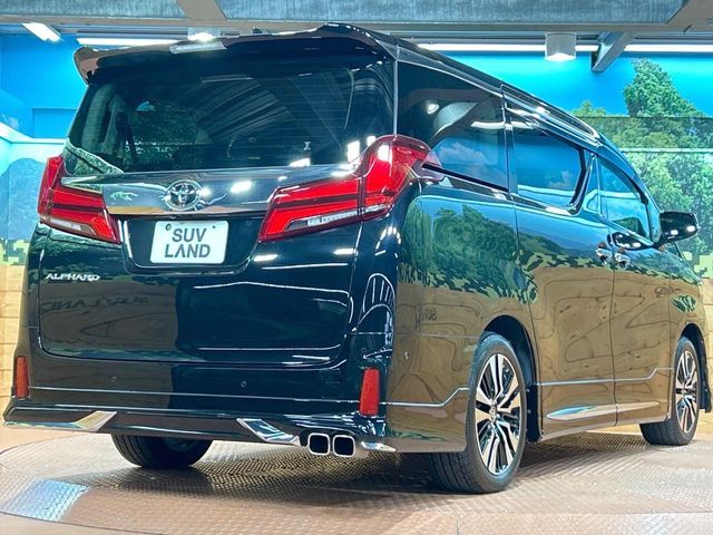 TOYOTA ALPHARD 2022