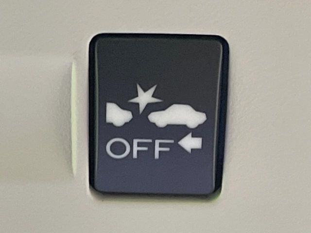 SUBARU FORESTER 2015