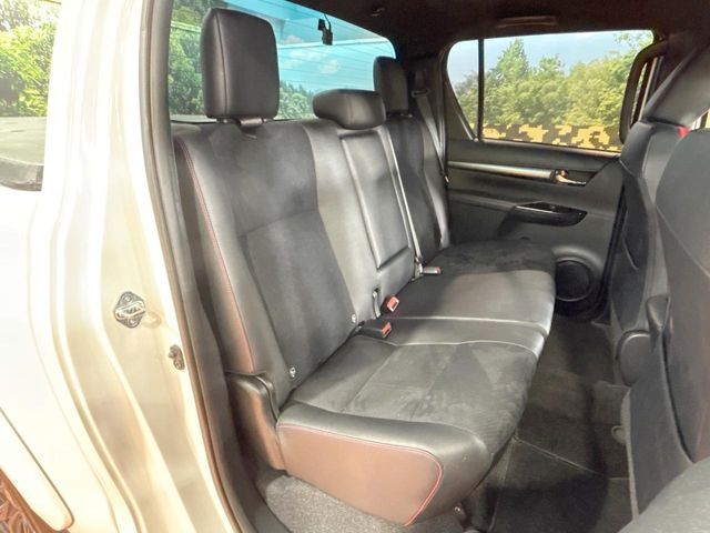 TOYOTA HILUX 4WD 2023