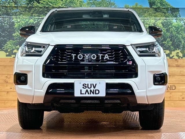 TOYOTA HILUX 4WD 2023