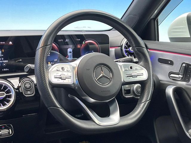 MERCEDES BENZ MERCEDES BENZ A class 2019