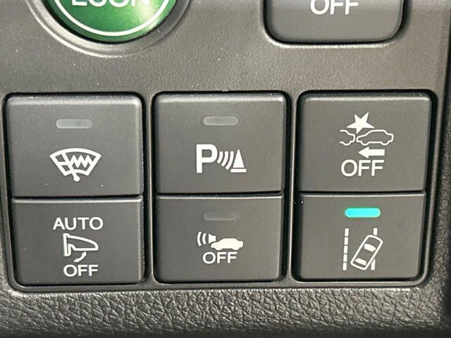 HONDA VEZEL HYBRID 2017