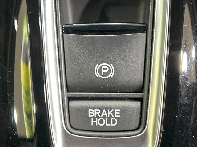 HONDA VEZEL HYBRID 2017