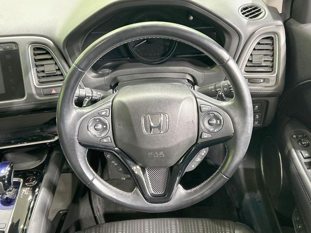 HONDA VEZEL HYBRID 2017