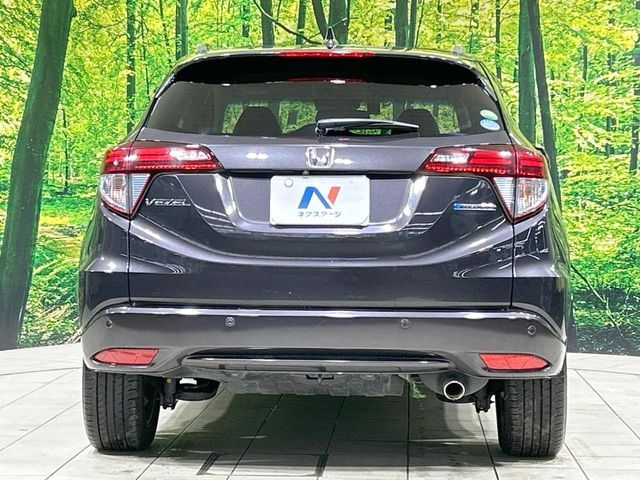 HONDA VEZEL HYBRID 2017