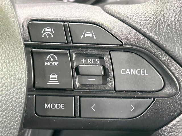 TOYOTA NOAH HYBRID 2025