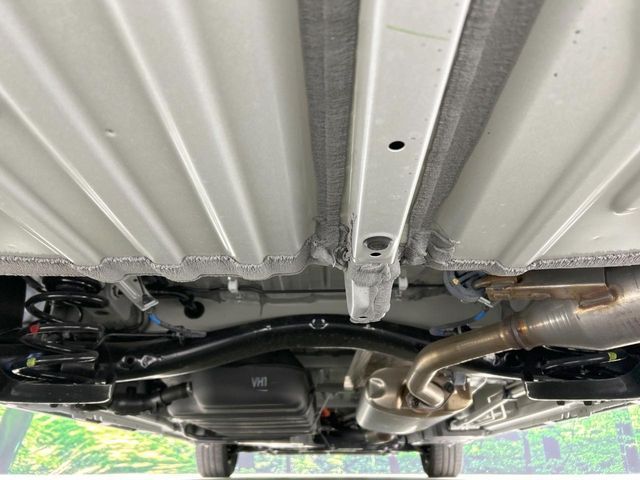 TOYOTA NOAH HYBRID 2025