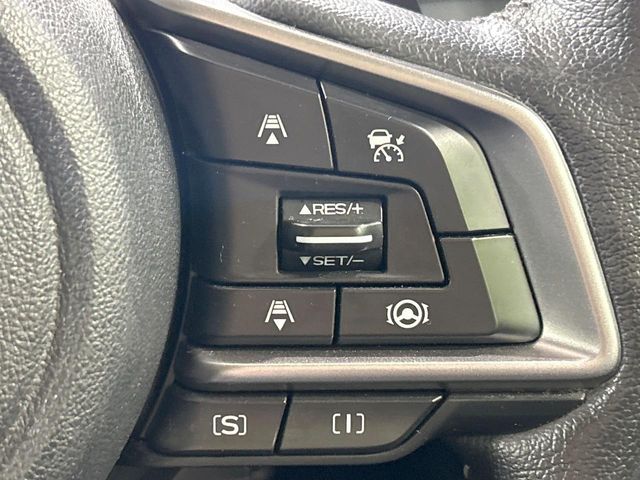 SUBARU FORESTER 2018